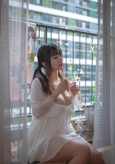 艳妇荡女的呻吟干柴烈火视频_蓝光迅雷电影在线
