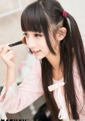 出差强睡年轻女老板1_超清免费在线播放